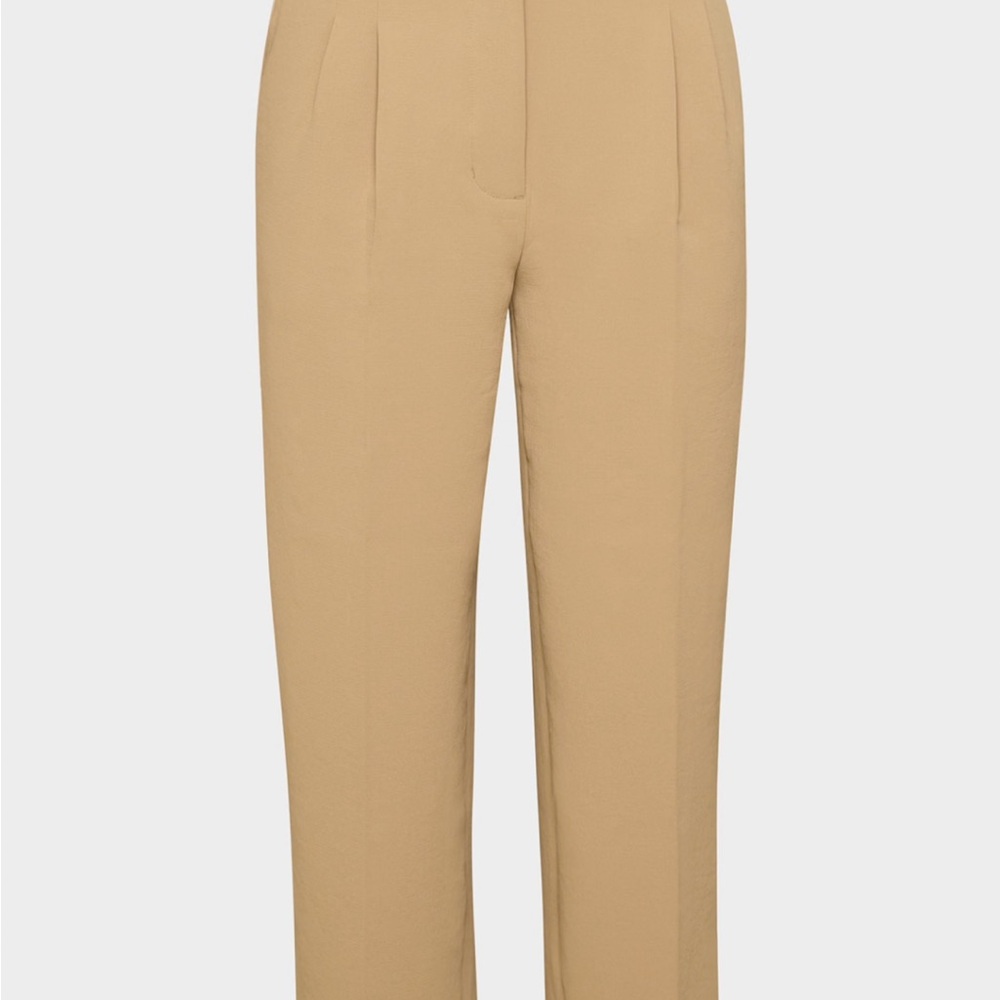 Aritzia Effortless Pant